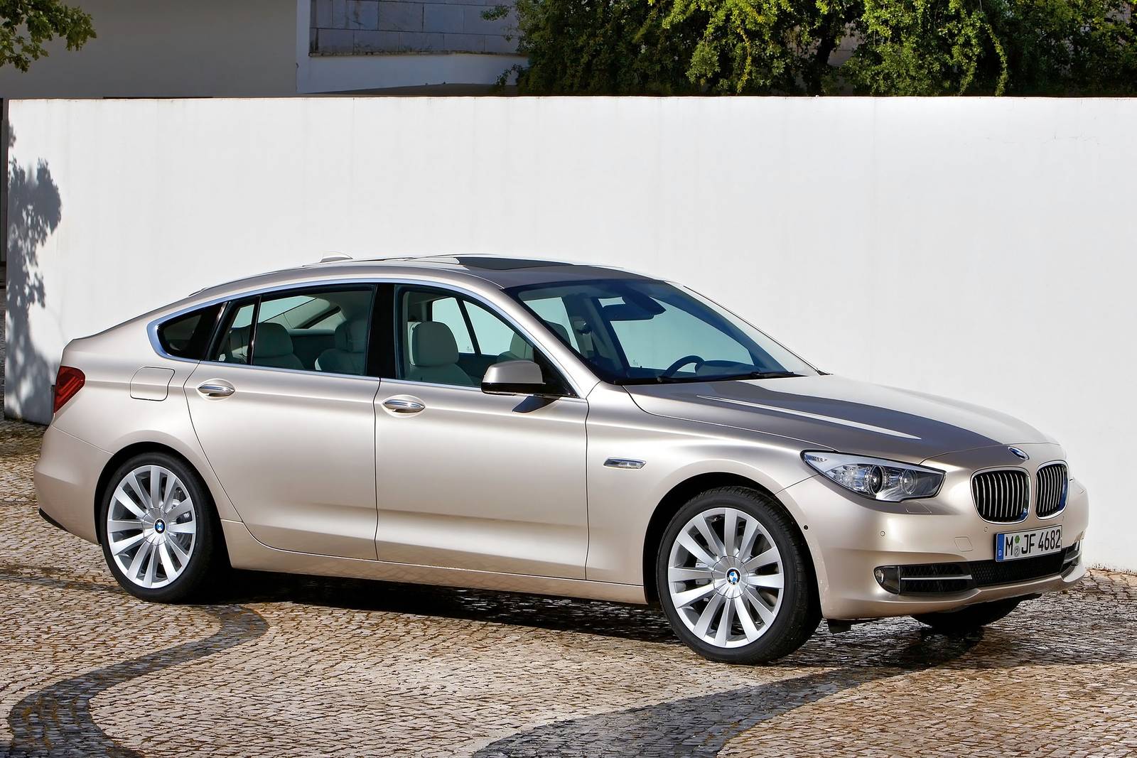 2012 BMW 5 Series Gran Turismo 4dr Hatchback Exterior