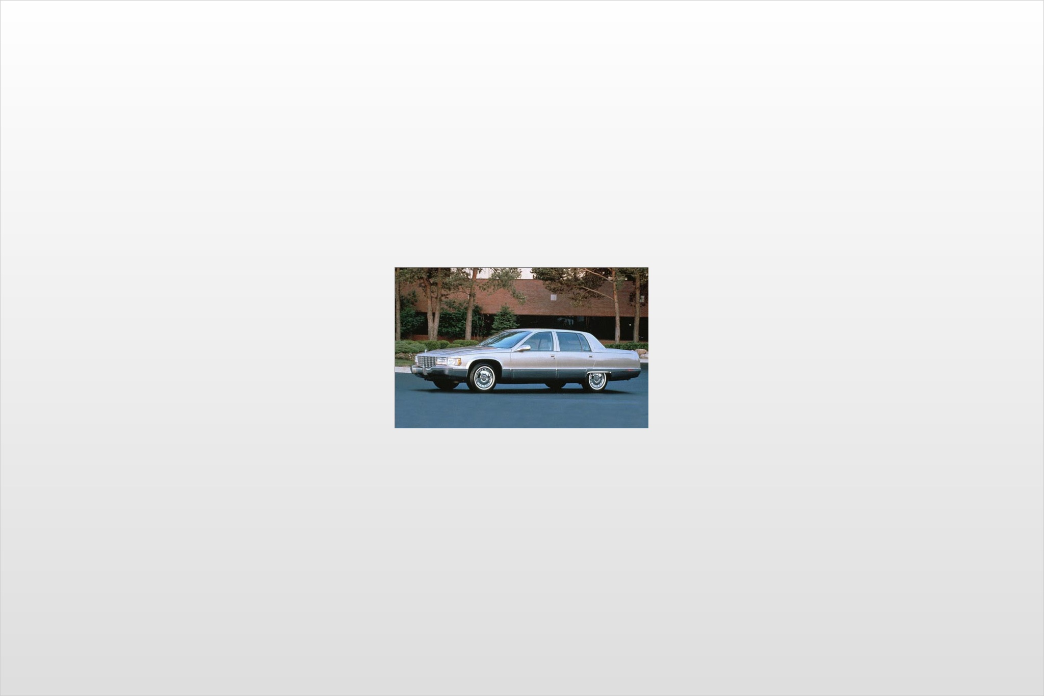 1995 Cadillac Fleetwood 4 Dr STD Sedan