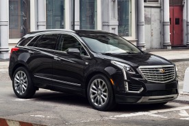 2017 Cadillac XT5 Premium Luxury 4dr SUV Exterior Shown