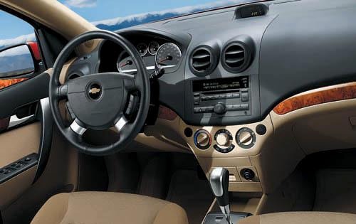 2011 Chevrolet Aveo 2LT Interior