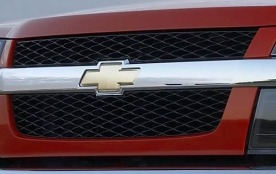 2009 Chevrolet Colorado LT 4WD Front Grille and Badging