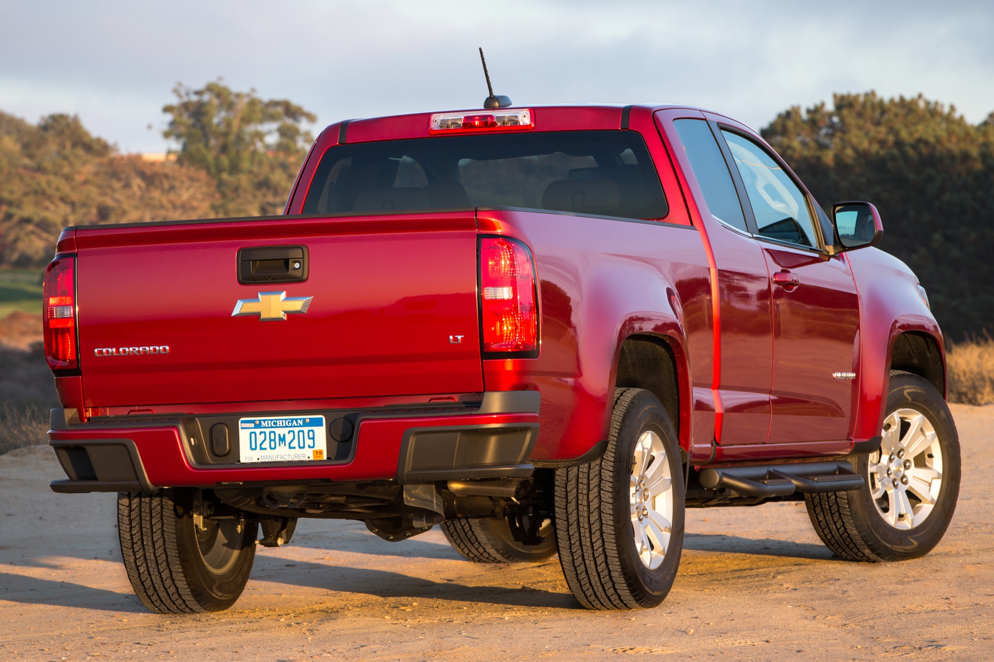 2016 Chevrolet Colorado LT Extended Cab Pickup Exterior Shown
