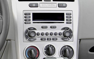 2005 Chevrolet Equinox Center Console