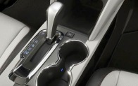 2012 Chevrolet Equinox Shifter Detail