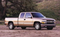 2001 Chevrolet Silverado 1500 LS 4dr Extended Cab 2WD LB