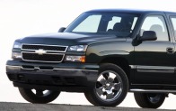 2006 Chevrolet Silverado 1500 LS2 4dr Crew Cab 4WD w/Sport Package 5.8 ft. SB Shown