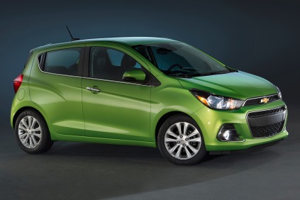 2016 Chevrolet Spark 2LT 4dr Hatchback Exterior Shown