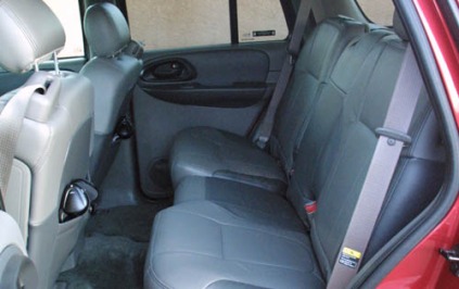 2002 Chevrolet TrailBlazer Rear Interior