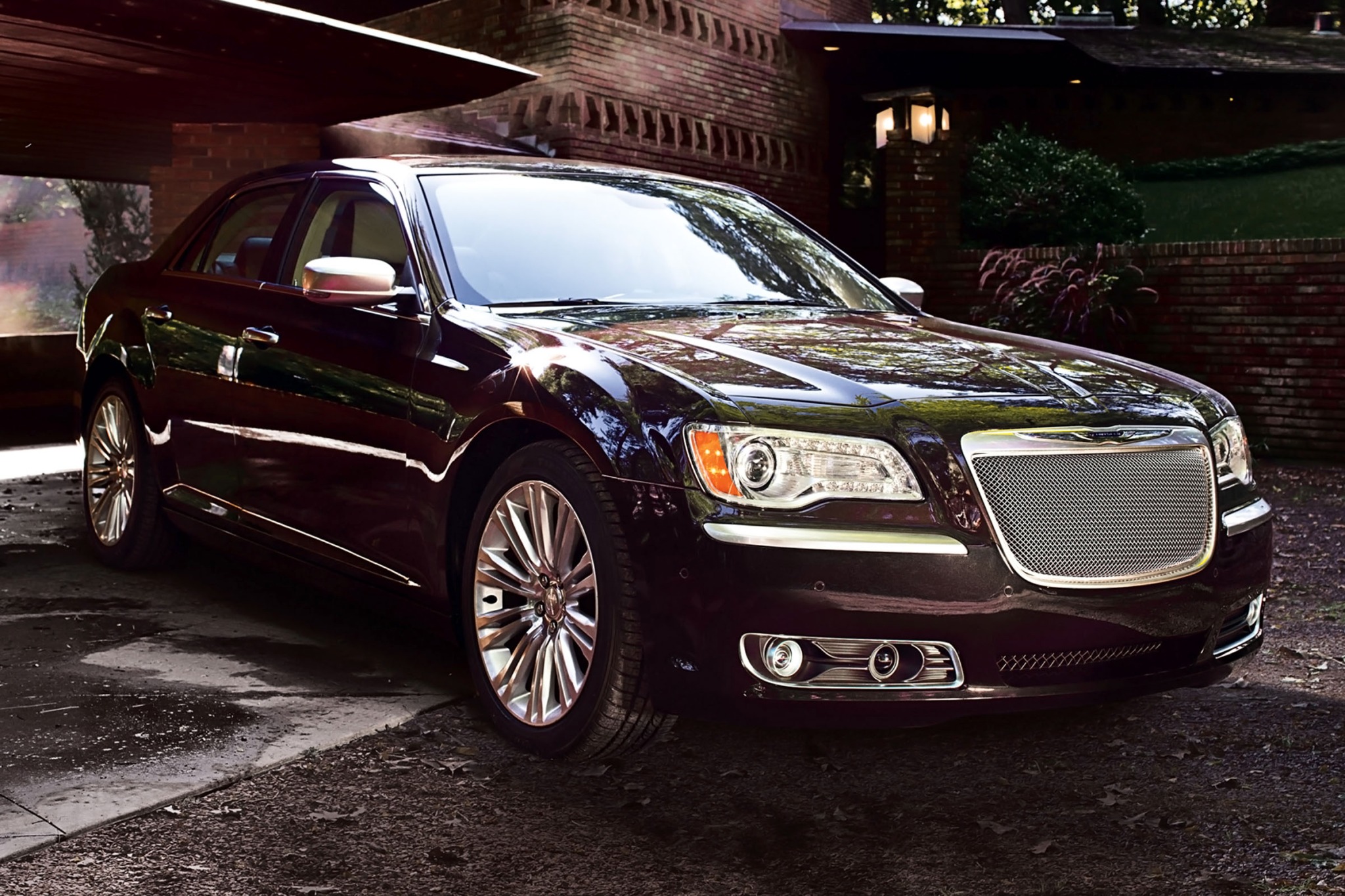 2012 Chrysler 300 C Luxury Series Sedan Exterior