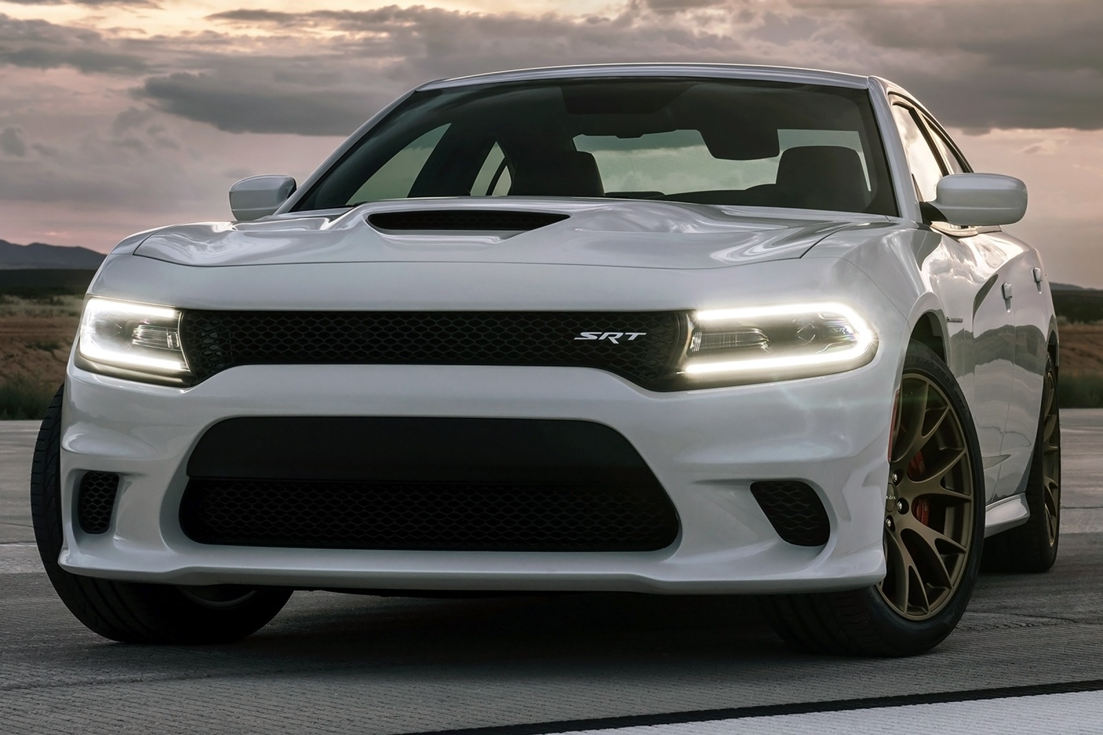 2016 Dodge Charger SRT Hellcat Sedan Exterior