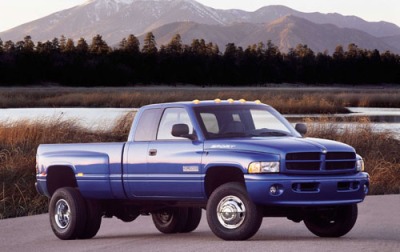 2001 Dodge Ram Pickup 3500 4dr Quad Cab SLT Plus 2WD LB