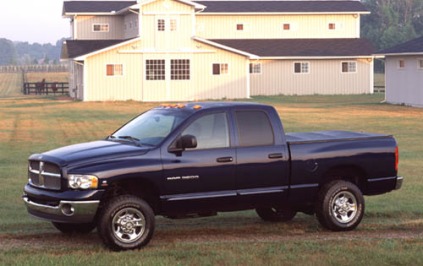 2003 Dodge Ram Pickup 3500 4dr Quad Cab Laramie 4WD SB