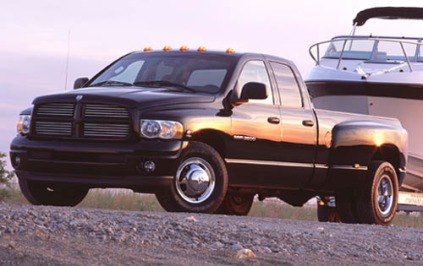 2003 Dodge Ram Pickup 3500 4dr Quad Cab ST 2WD LB DRW