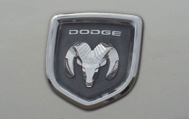 2001 Dodge Stratus Front Badging