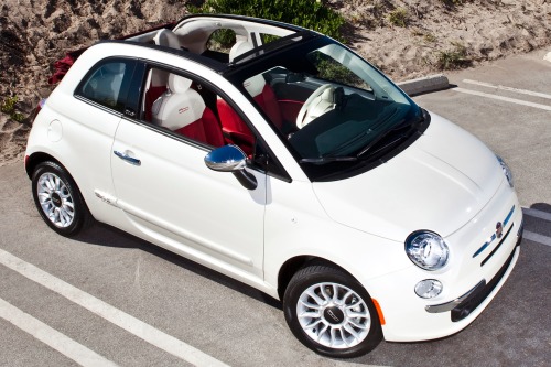 2012 FIAT 500 C Lounge Convertible Exterior