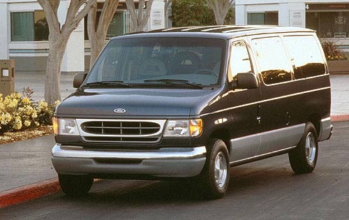1998 Ford E-150 2 Dr XLT Club Wagon