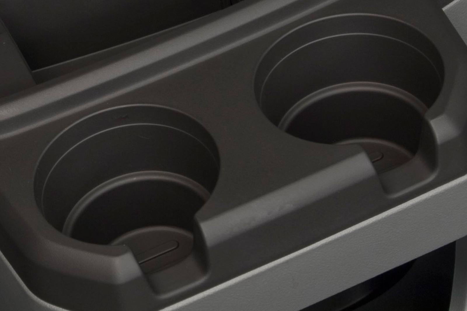 2010 Ford E-Series Van E-150 Cargo Van Cupholders