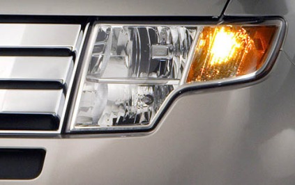 2008 Ford Edge Limited Headlamp Detail