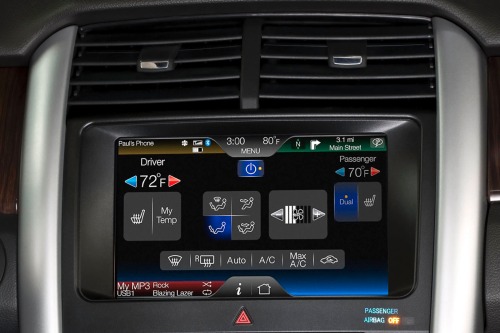 2013 Ford Edge 4dr SUV Center Console
