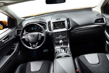 2015 Ford Edge Sport 4dr SUV Interior