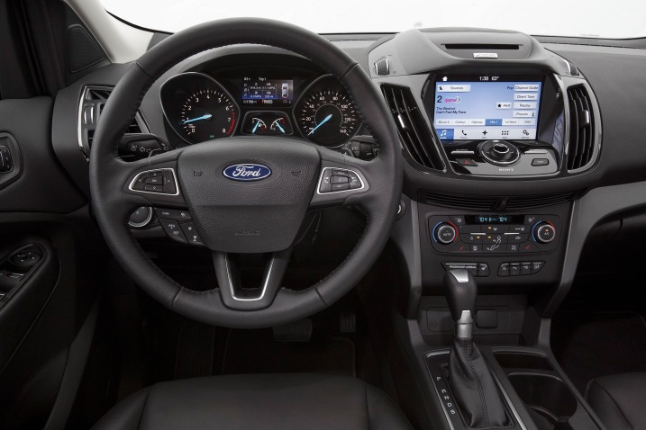 2017 Ford Escape Titanium 4dr SUV Steering Wheel Detail