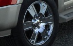 2011 Ford Expedition XLT Wheel Detail
