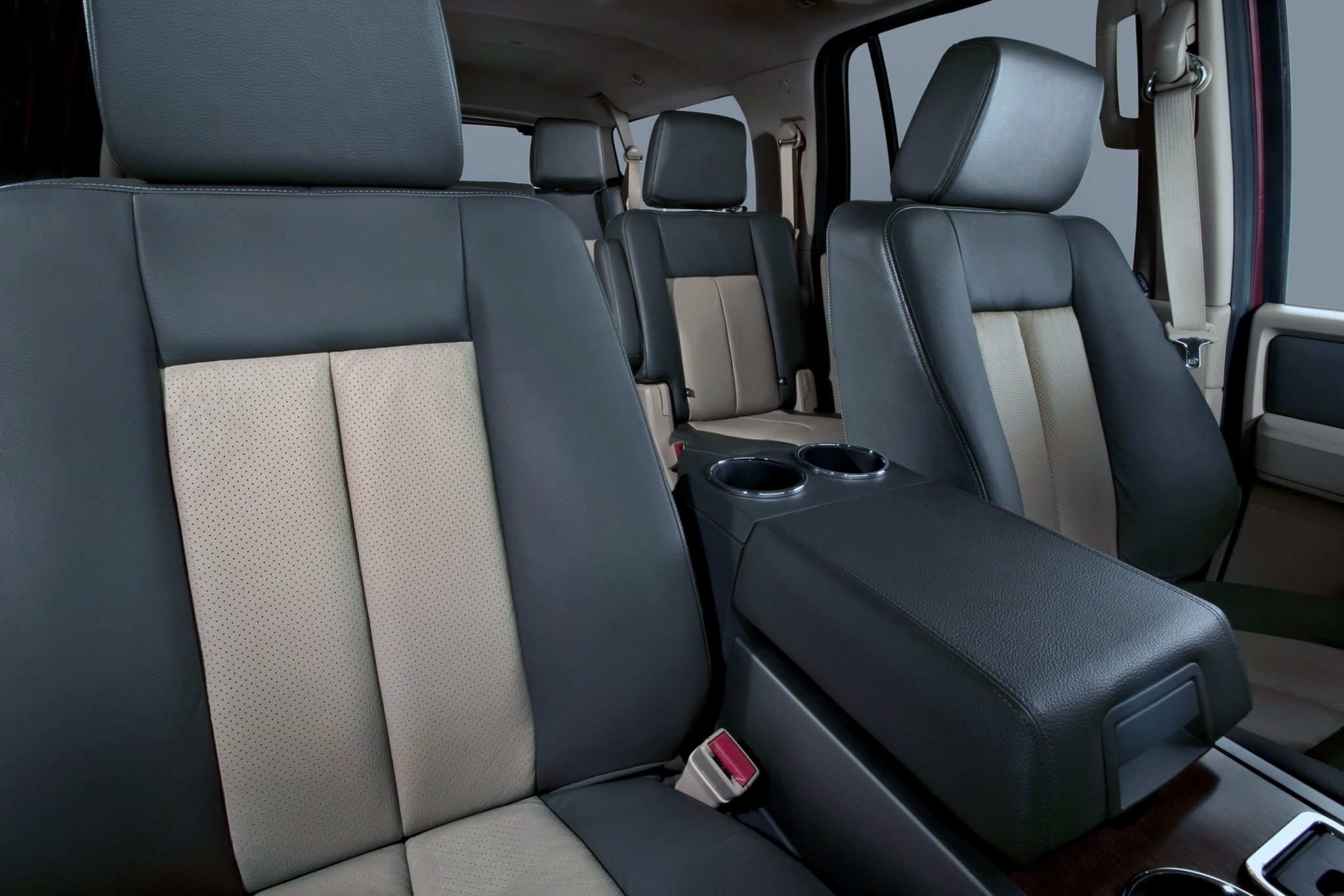 2013 Ford Expedition Limited 4dr SUV Interior