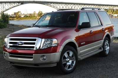 2013 Ford Expedition XLT 4dr SUV Exterior
