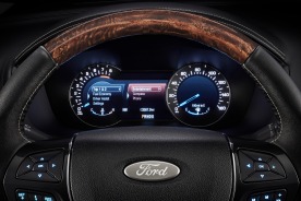 2018 Ford Explorer Platinum 4dr SUV Gauge Cluster