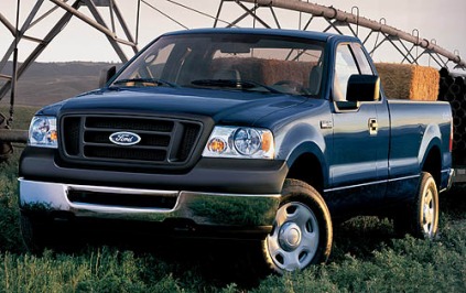 2007 Ford F-150 XL 2dr Regular Cab 4WD Styleside 8 ft. LB