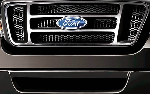 2008 Ford F-150 Front Grille and Badging