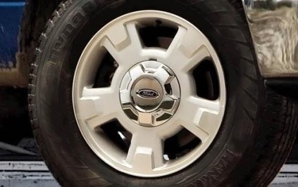 2011 Ford F-150 XLT Extended Cab Wheel Detail