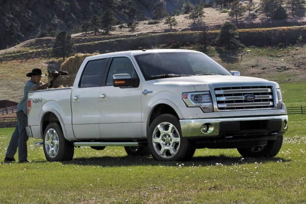 2013 Ford F-150 King Ranch Crew Cab Pickup Exterior