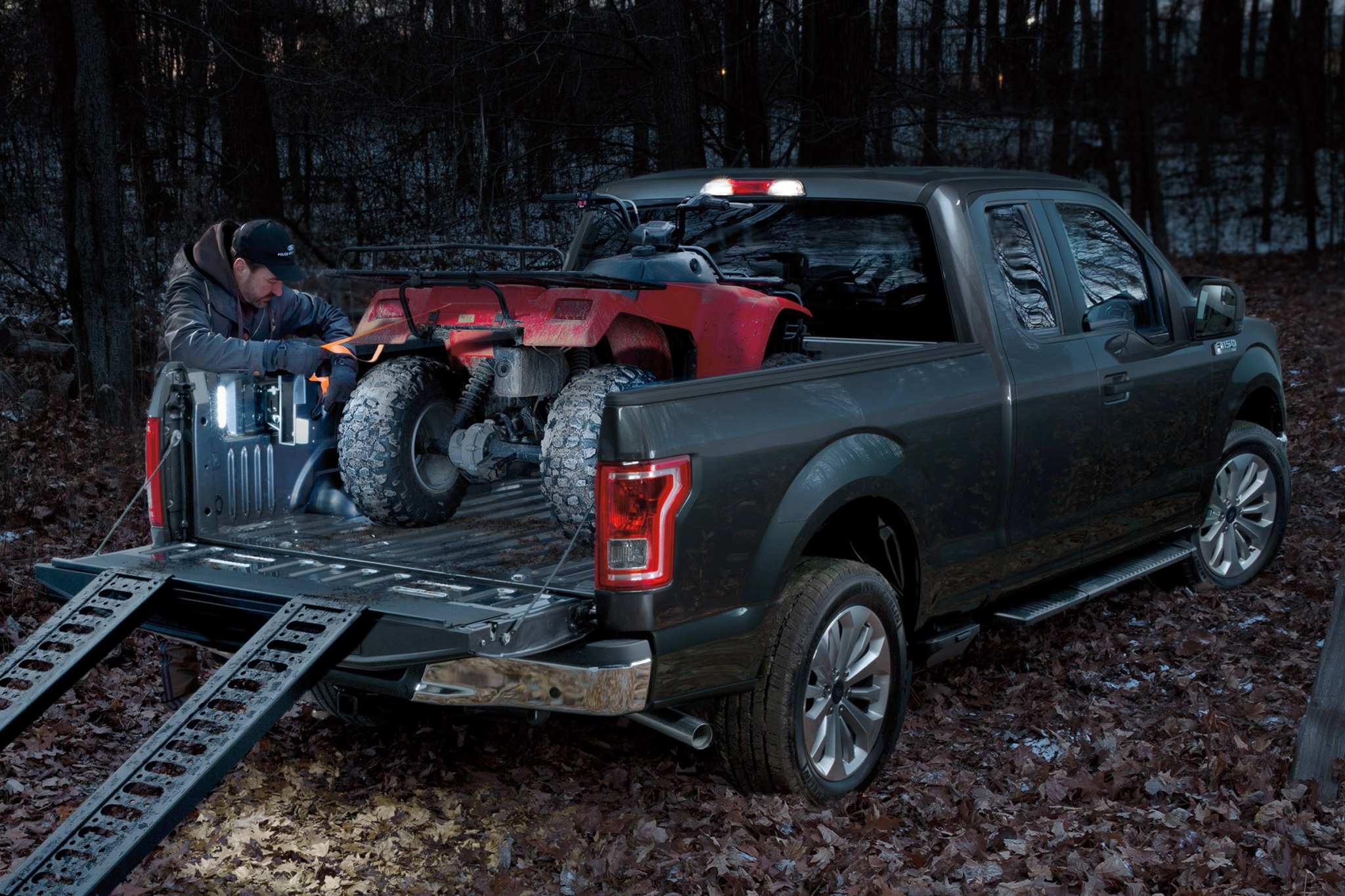 2015 Ford F-150 XLT Extended Cab Pickup Exterior