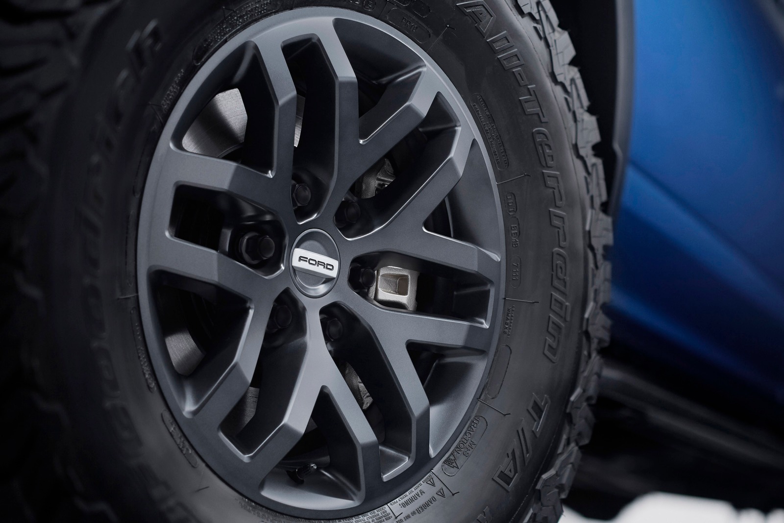 2018 Ford F-150 Raptor Extended Cab Pickup Wheel