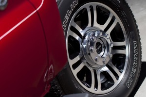 2013 Ford F-250 Super Duty Platinum Crew Cab Pickup Wheel