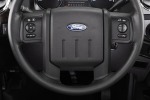 2014 Ford F-250 Super Duty Crew Cab Platinum Steering Wheel Detail