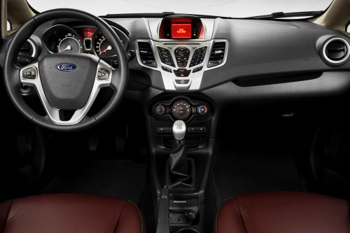 2013 Ford Fiesta Titanium 4dr Hatchback Interior