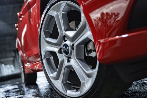 2014 Ford Fiesta ST 4dr Hatchback Wheel