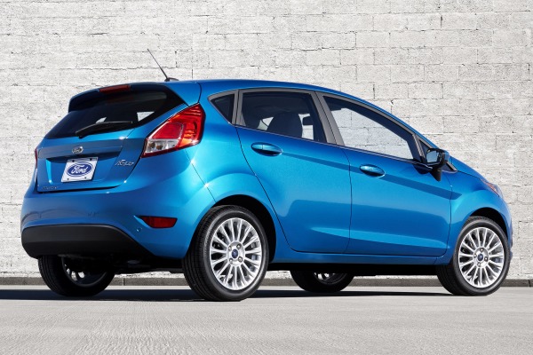 2016 Ford Fiesta Titanium 4dr Hatchback Exterior