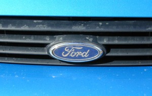 2000 Ford Focus Front Grill and Badging