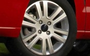 2009 Ford Focus SE Wheel Detail