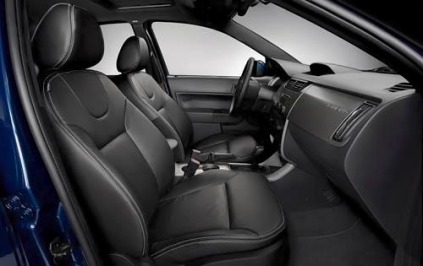 2010 Ford Focus SE Interior