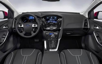 2012 Ford Focus Titanium Dashboard