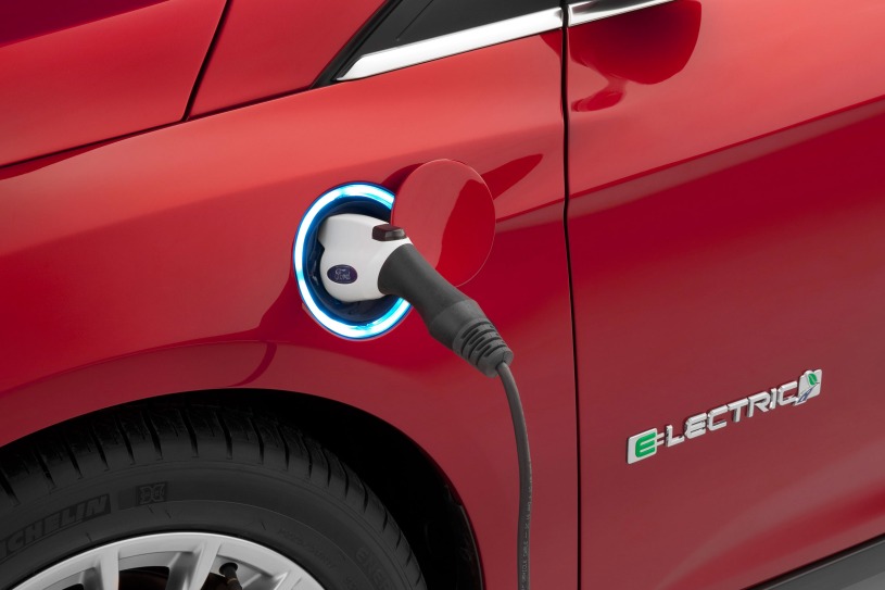 2017 Ford Focus Electric 4dr Hatchback Charge Point Detail