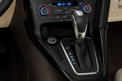 2017 Ford Focus Electric 4dr Hatchback Shifter
