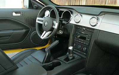 2006 Ford Mustang GT Premium Interior