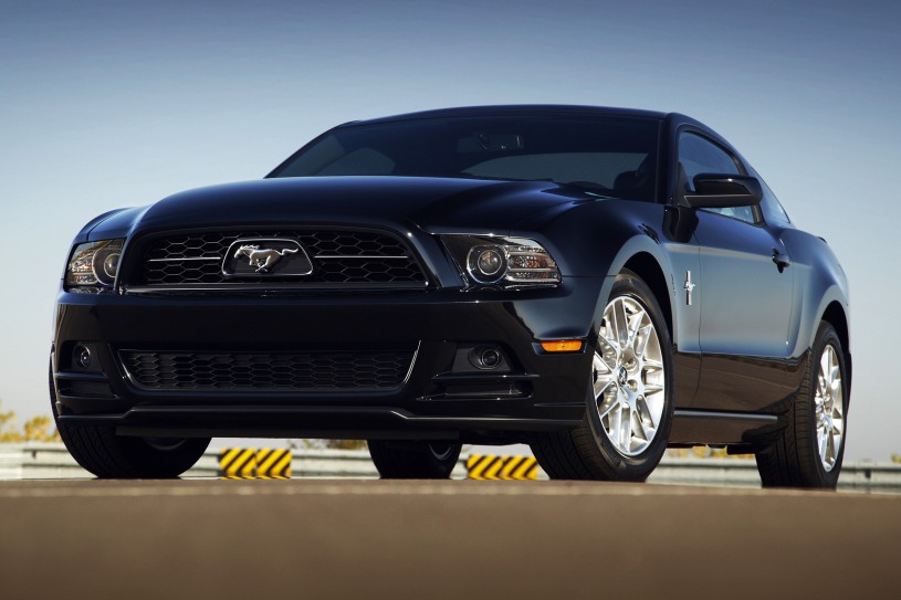 2014 Ford Mustang V6 Premium Coupe Exterior