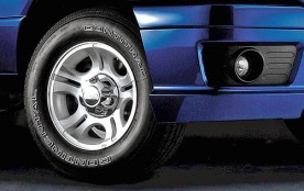 2006 Ford Ranger STX Wheel Detail