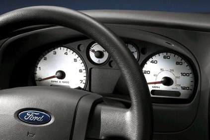 2010 Ford Ranger XL Regular Cab Pickup Gauge Cluster